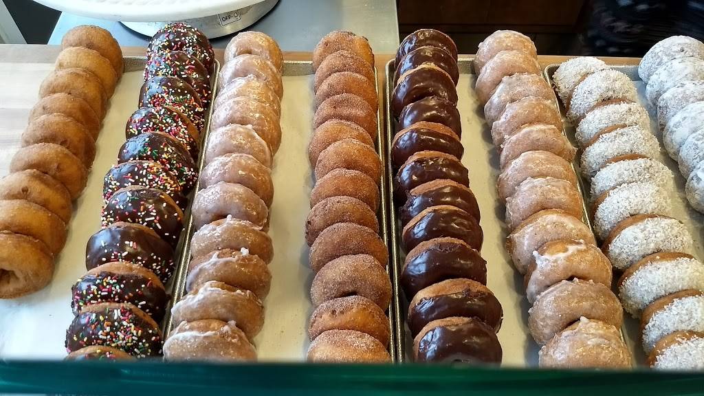 Skaneateles Bakery | bakery | 19 Jordan St, Skaneateles, NY 13152, USA | 3156853538 OR +1 315-685-3538