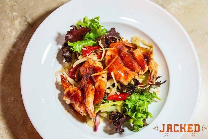 Jacked Bar and Grill | restaurant | 124 N Park Ave, Warren, OH 44481, USA | 3304695208 OR +1 330-469-5208