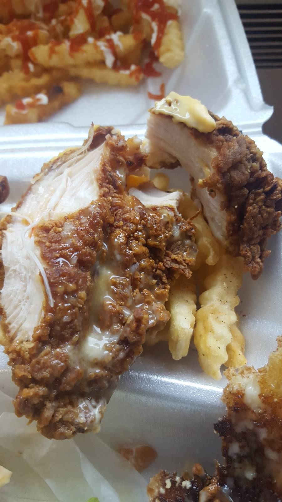 Chicken Exit | restaurant | 2863 Fort Campbell Blvd, Clarksville, TN 37042, USA | 9315465121 OR +1 931-546-5121