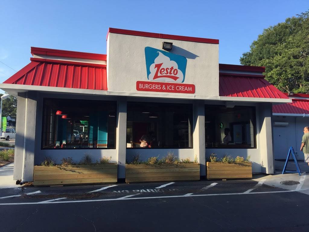 Zesto Burgers & Ice Cream | restaurant | 2600 New Walkertown Rd, Winston-Salem, NC 27101, USA | 3367935548 OR +1 336-793-5548