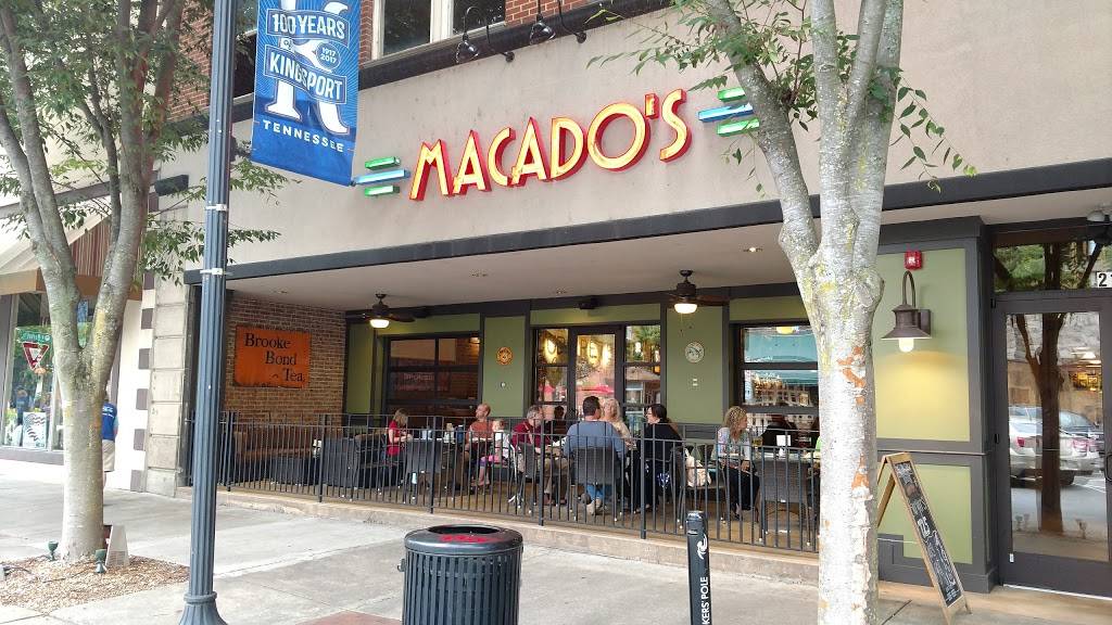 Macados | restaurant | 210 Broad St, Kingsport, TN 37660, USA | 4233901408 OR +1 423-390-1408