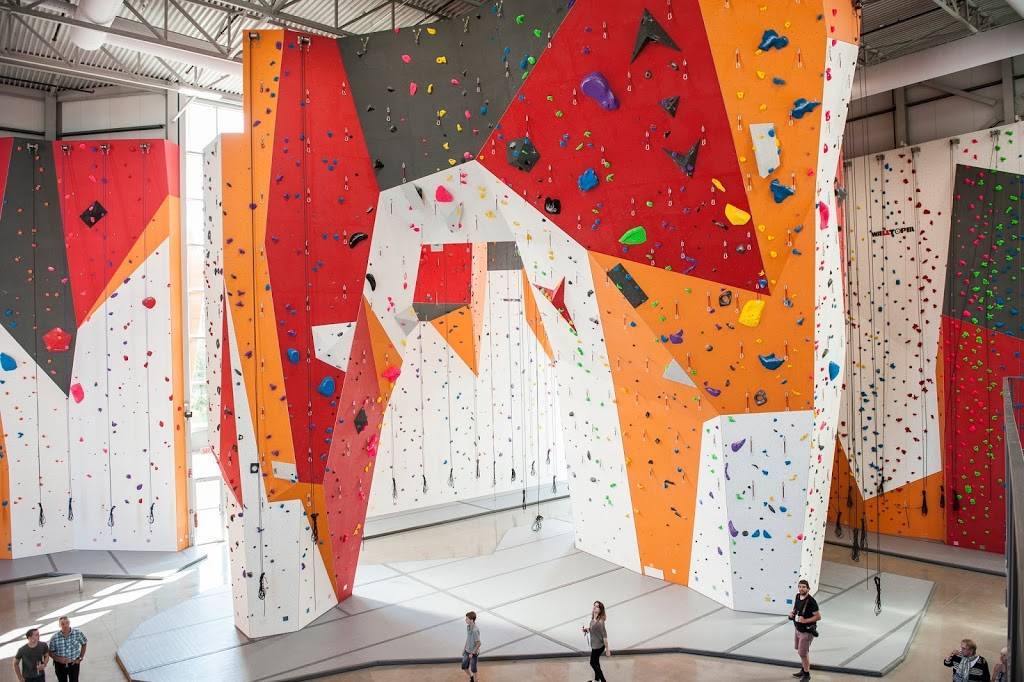 CanyonEscalade | restaurant | 1775 Chemin de Saint-Jean, La Prairie, QC J5R 0J2, Canada | 5146662269 OR +1 514-666-2269