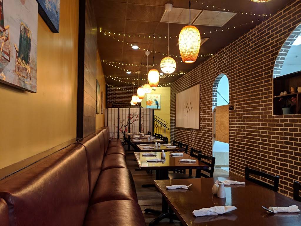 Le House Vietnamese Restaurant | restaurant | 595 W Church St Suite L, Orlando, FL 32805, USA | 4075307024 OR +1 407-530-7024