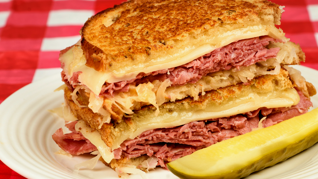 Marcs Deli | restaurant | 2014 2nd St, Cuyahoga Falls, OH 44221, USA | 3309291616 OR +1 330-929-1616