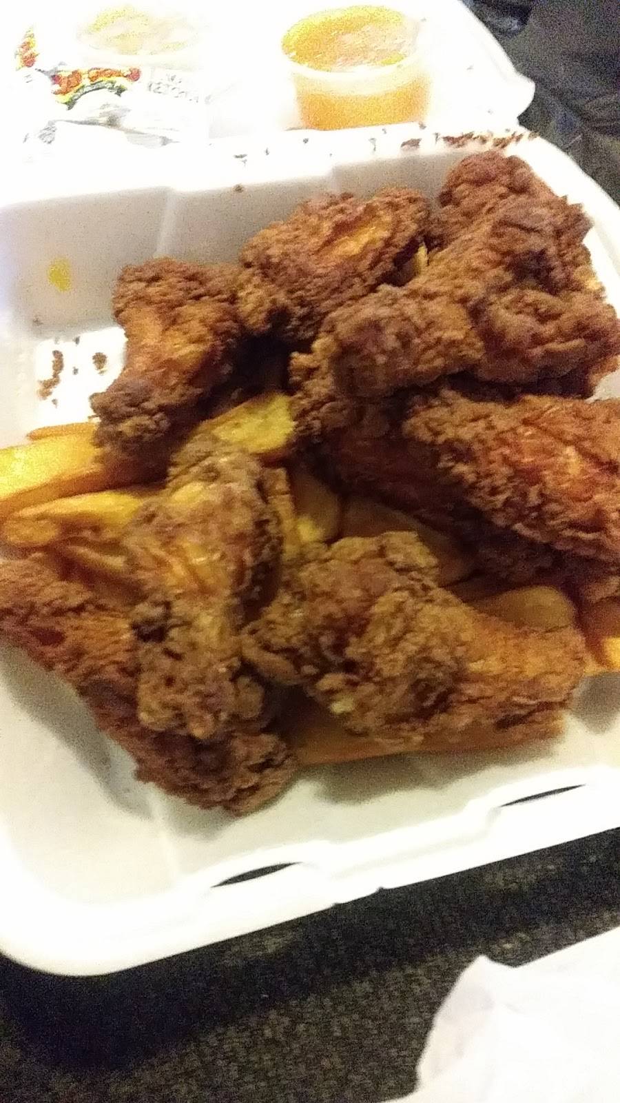 Annulas Pizza & Deli | restaurant | 525 Chestnut St, Manchester, NH 03101, USA | 6036692005 OR +1 603-669-2005