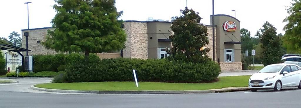 Raising Canes Chicken Fingers | meal takeaway | 4301 Denny Ave, Pascagoula, MS 39581, USA | 2287129934 OR +1 228-712-9934