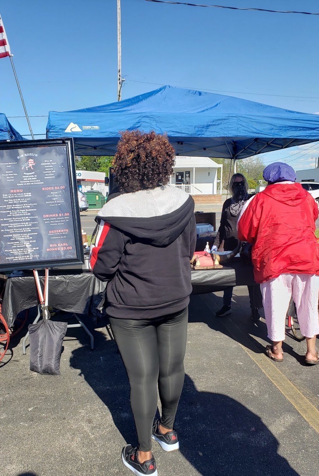 Big Earls BBQ | restaurant | 5665 Midland Rd, Freeland, MI 48623, USA | 9892453393 OR +1 989-245-3393