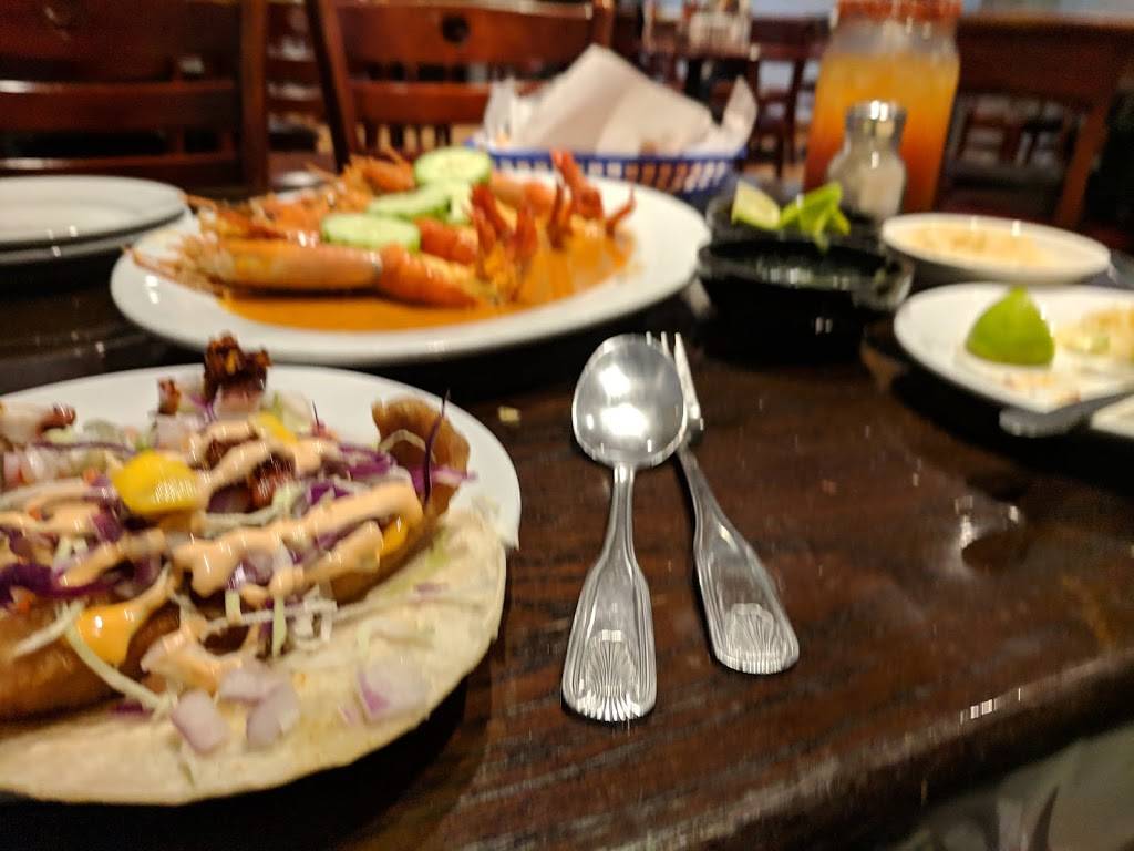 Cheko El Rey Del Sarandeado LLC | restaurant | 343 East Market Street, Long Beach, CA 90805, USA | 5624224888 OR +1 562-422-4888