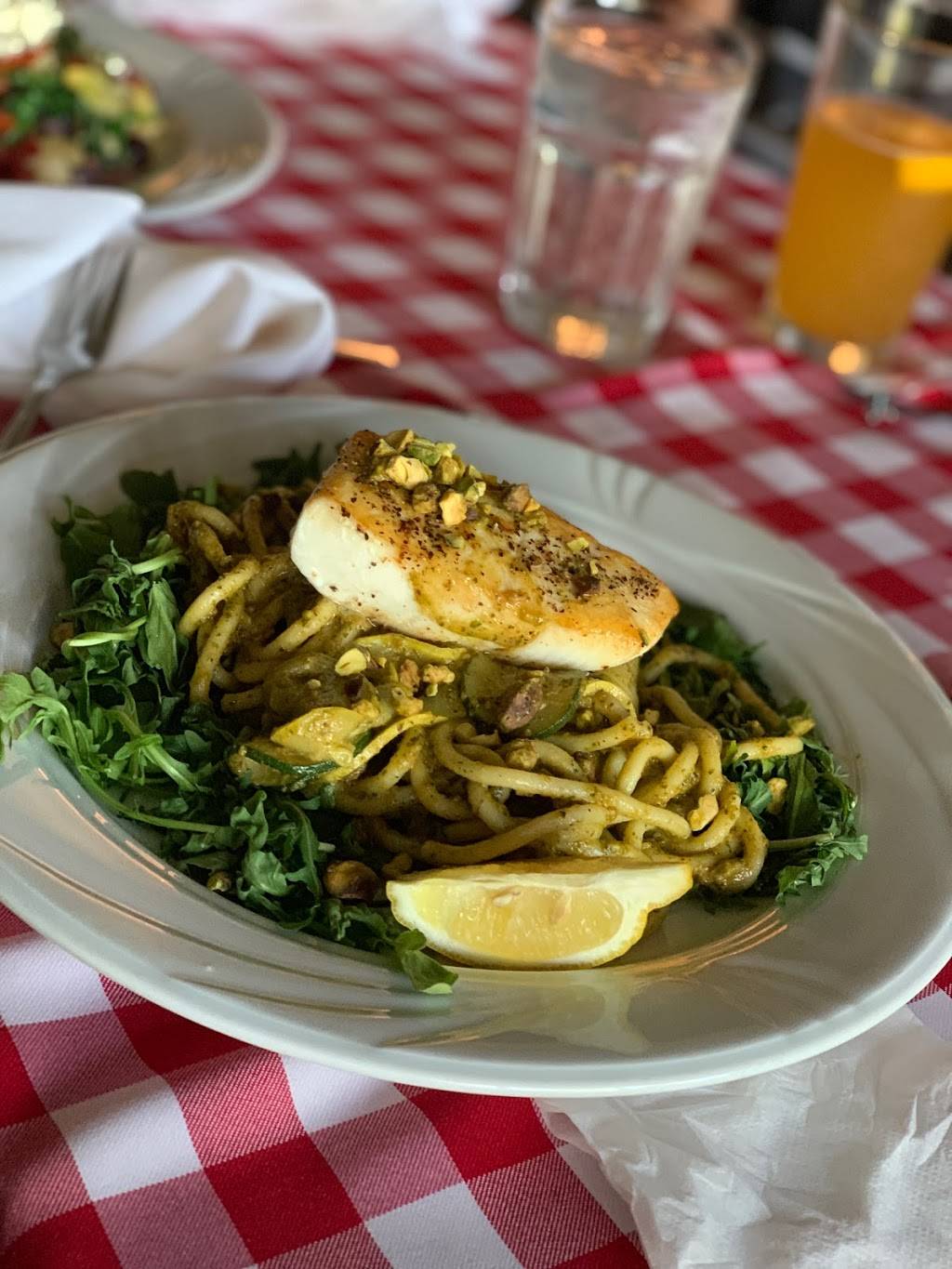 Flips Wine Bar & Trattoria | restaurant | 5801 N Western Ave, Oklahoma City, OK 73118, USA | 4058431527 OR +1 405-843-1527