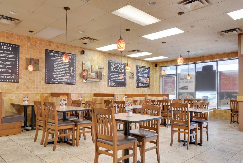 Bombay To Go | meal delivery | 755 Dundas St W a7, Mississauga, ON L5C 3B6, Canada | 9052767787 OR +1 905-276-7787