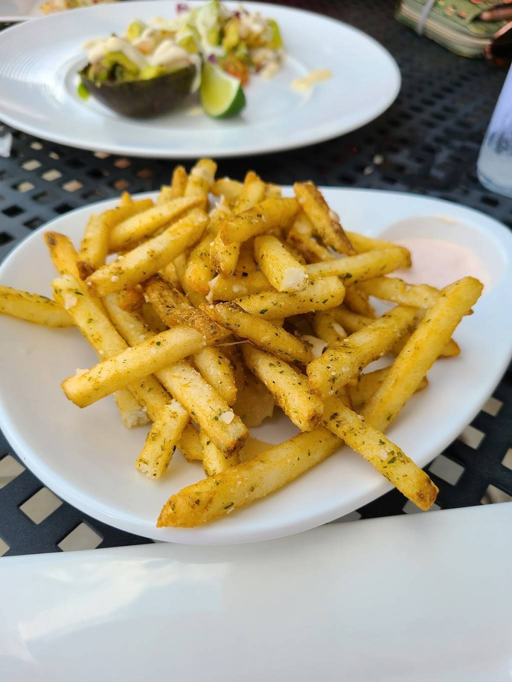 Craft Social | restaurant | 1846 Front St Suite G, Cuyahoga Falls, OH 44221, USA | 3308052826 OR +1 330-805-2826