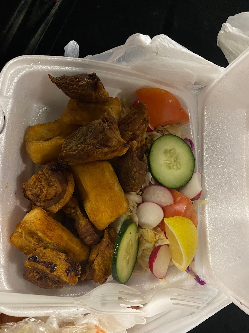 El Corredor Restaurant | restaurant | 1917 S Vermont Ave, Los Angeles, CA 90007, USA | 3237370905 OR +1 323-737-0905