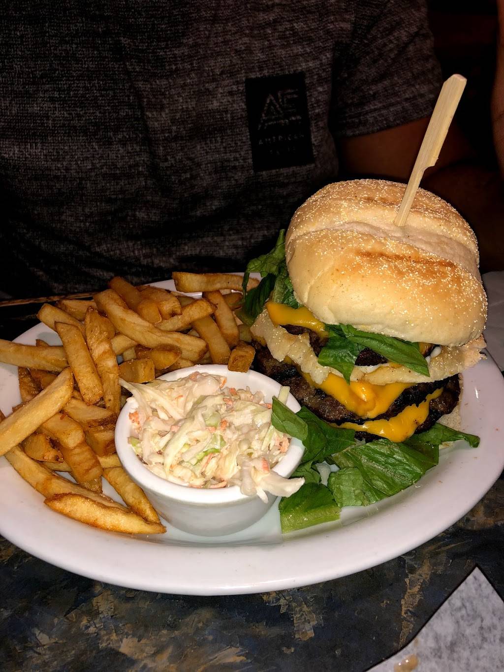 Digbys Restaurant - Kanata | restaurant | 300 Earl Grey Dr, Kanata, ON K2T 1B6, Canada | 6135999800 OR +1 613-599-9800