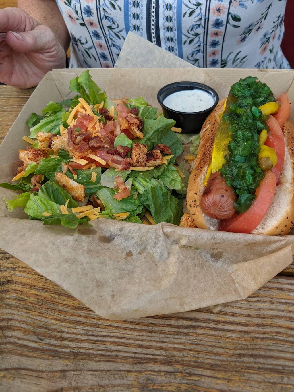 Berry St. Ice House | restaurant | 2000 W Berry St, Fort Worth, TX 76110, USA | 8173860724 OR +1 817-386-0724