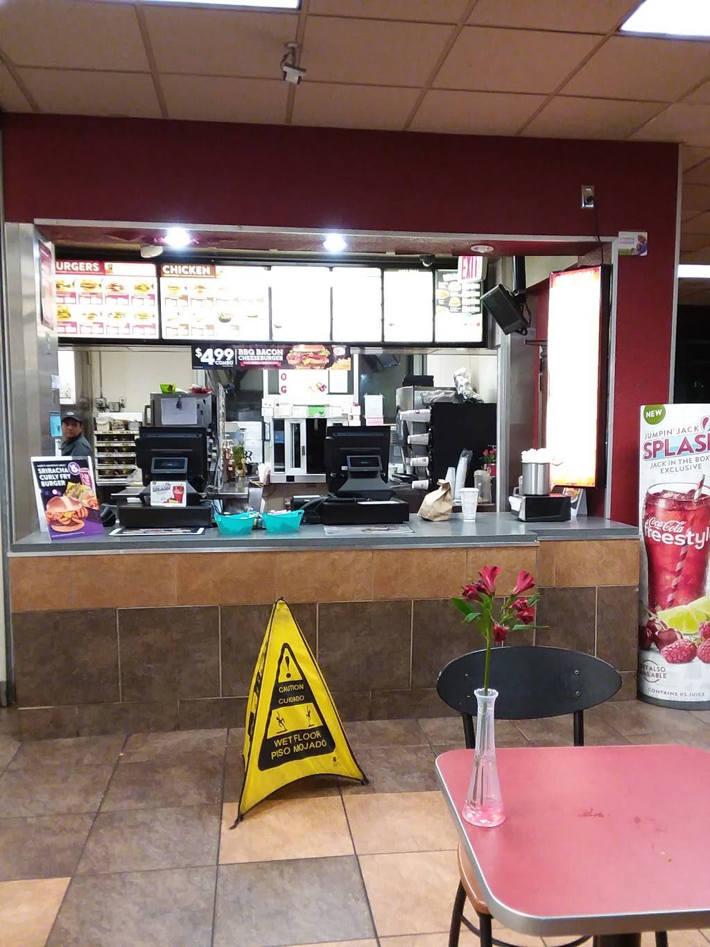 Jack in the Box | restaurant | 12777 East Fwy, Houston, TX 77015, USA | 7134502403 OR +1 713-450-2403