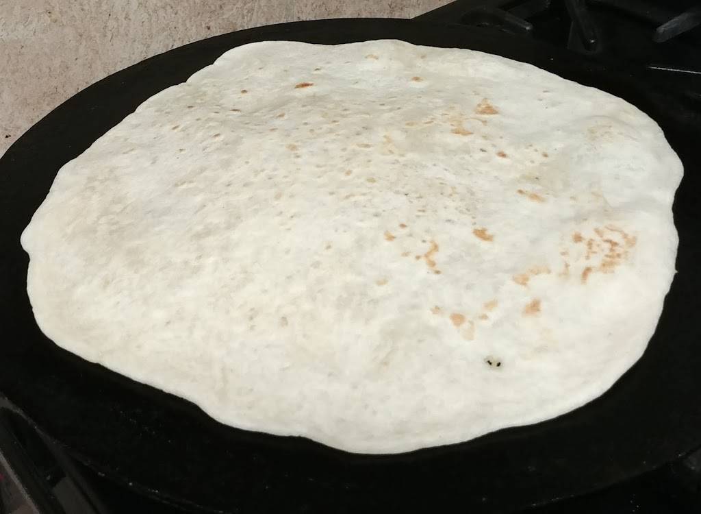 SS Curry & Roti | restaurant | 415 Royal York Rd, Etobicoke, ON M8Y 2R8, Canada | 4165217397 OR +1 416-521-7397