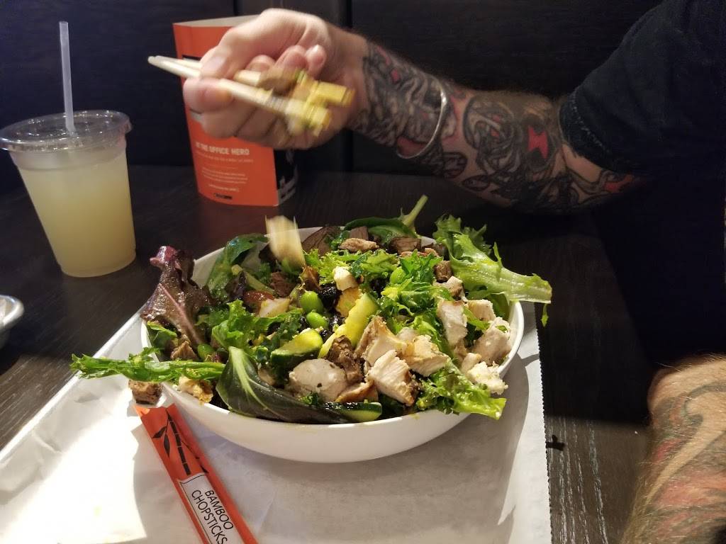 CoreLife Eatery | restaurant | 5040 N Big Hollow Rd, Peoria, IL 61615, USA | 3096436364 OR +1 309-643-6364