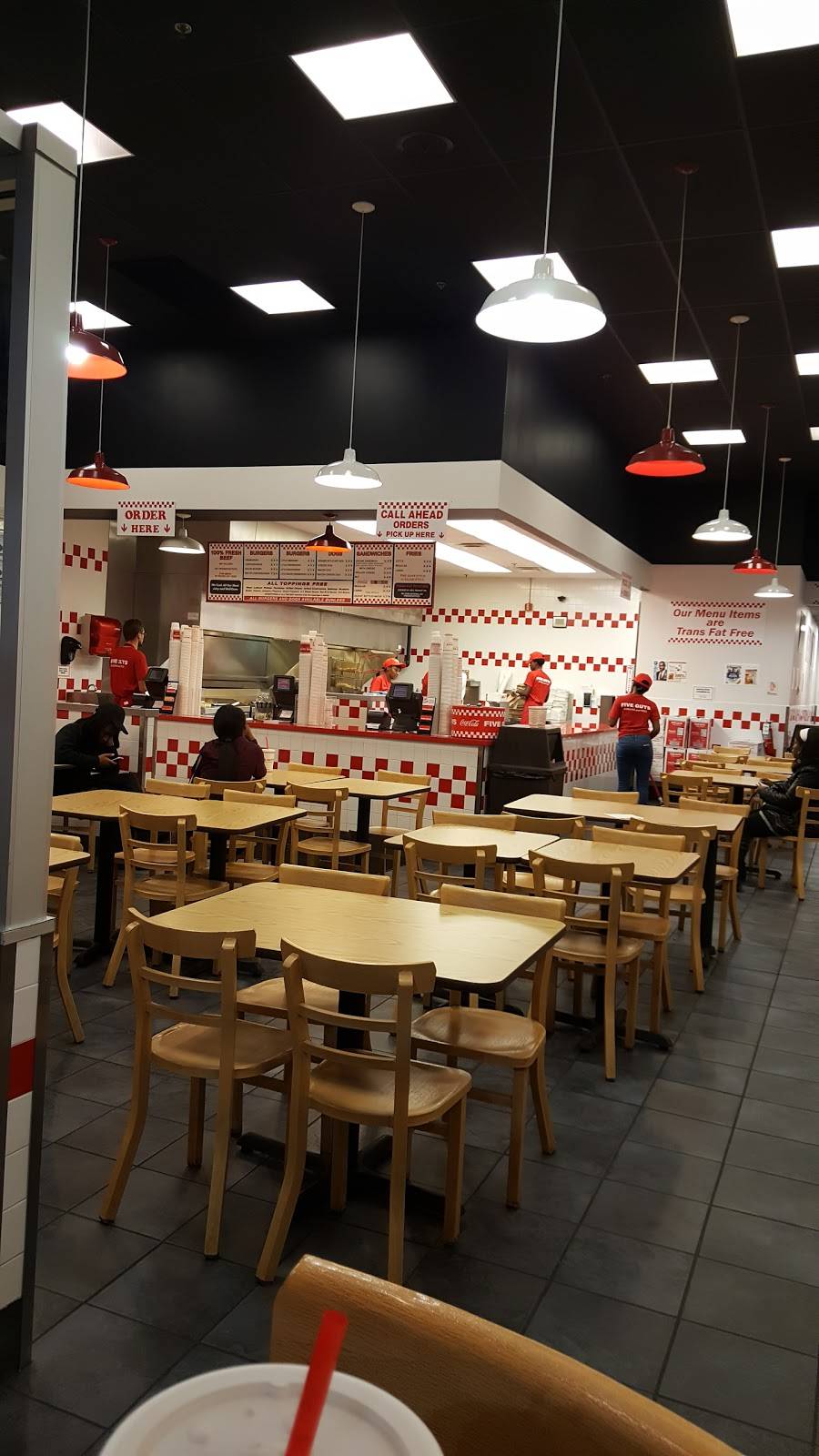 Five Guys | meal takeaway | 2743 Edmondson Rd, Cincinnati, OH 45209, USA | 5133515274 OR +1 513-351-5274