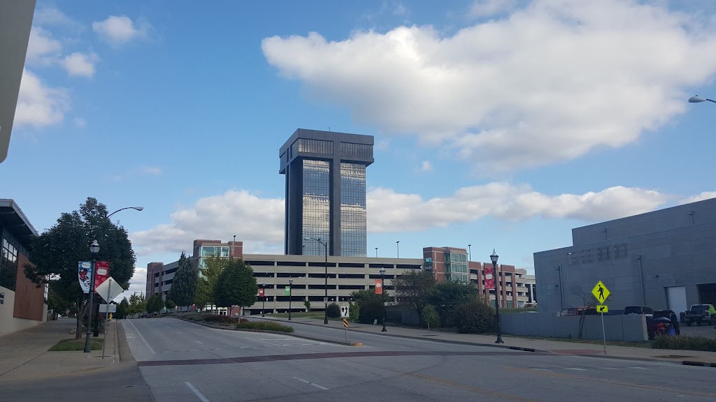 The Tower Club | restaurant | 901 E St Louis St, Springfield, MO 65806, USA | 4175221144 OR +1 417-522-1144