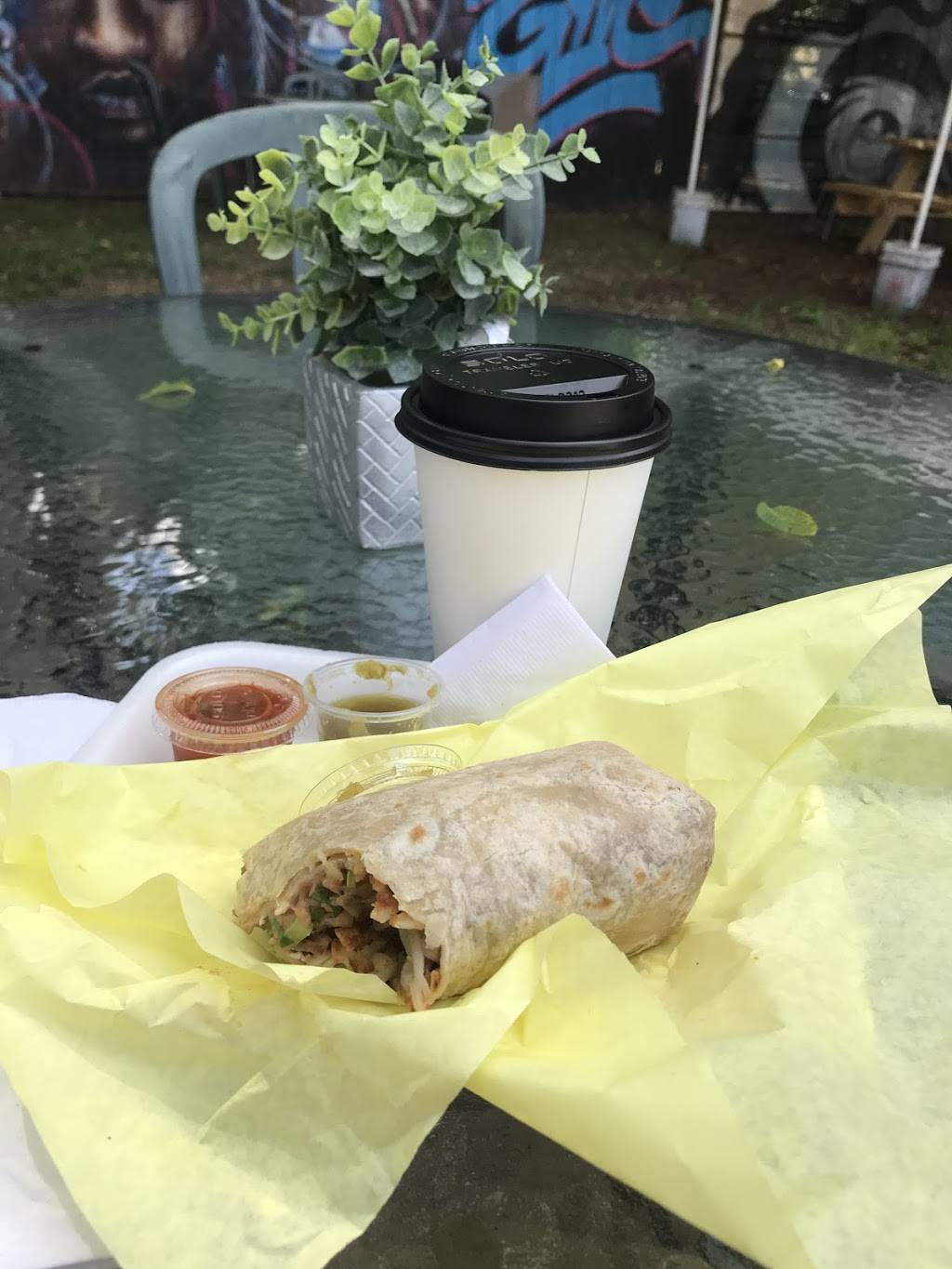 T-Locs Sonora Hot Dogs | meal takeaway | 2207 E Cesar Chavez St, Austin, TX 78702, USA | 5127396441 OR +1 512-739-6441