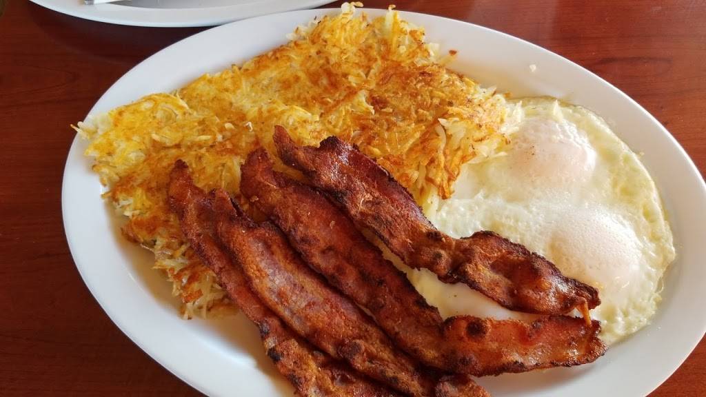 Tams Burgers | restaurant | 585 E Arrow Hwy, Azusa, CA 91702, USA | 6263317652 OR +1 626-331-7652