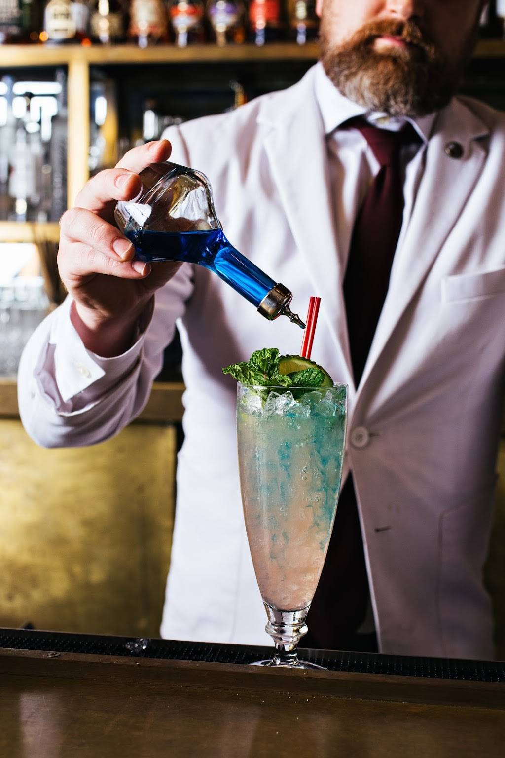 The Living Room at The Dewberry | restaurant | 334 Meeting St, Charleston, SC 29403, USA | 8435588000 OR +1 843-558-8000