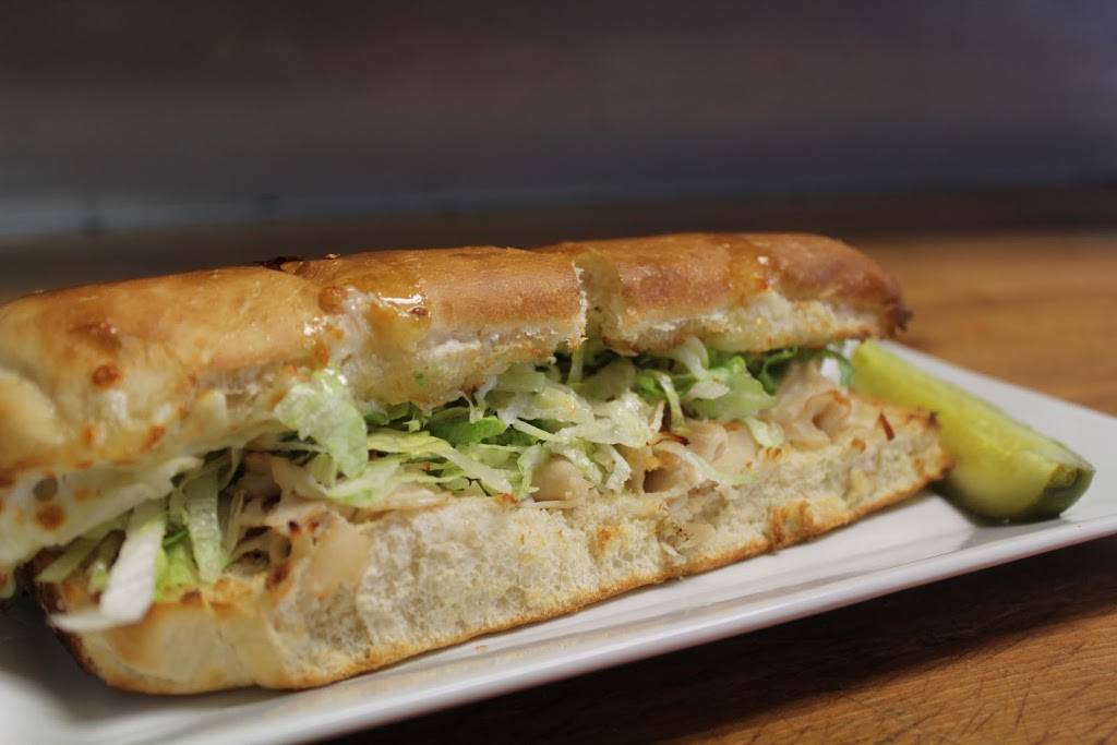 Mancinos | restaurant | 13040 US-31, Grand Haven, MI 49417, USA | 6168445566 OR +1 616-844-5566