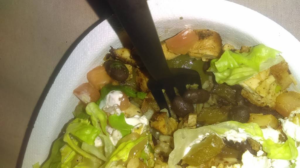 Chipotle Mexican Grill | restaurant | 10135 Colesville Rd, Silver Spring, MD 20901, USA | 2402471794 OR +1 240-247-1794