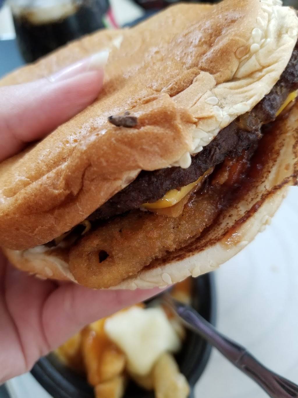 Burger King | restaurant | 320 Bayfield St, Barrie, ON L4M 3C1, Canada | 7057286780 OR +1 705-728-6780