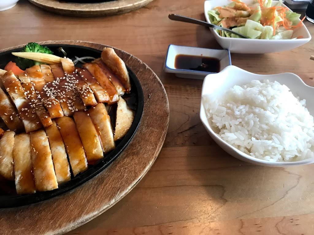 Tokyo Sushi III | restaurant | 846 Farmington Ave, West Hartford, CT 06119, USA | 8602061706 OR +1 860-206-1706