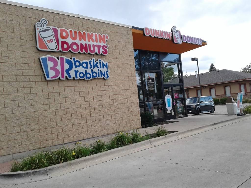 Dunkin | cafe | 1609 Grand Ave, Waukegan, IL 60085, USA | 8475965750 OR +1 847-596-5750