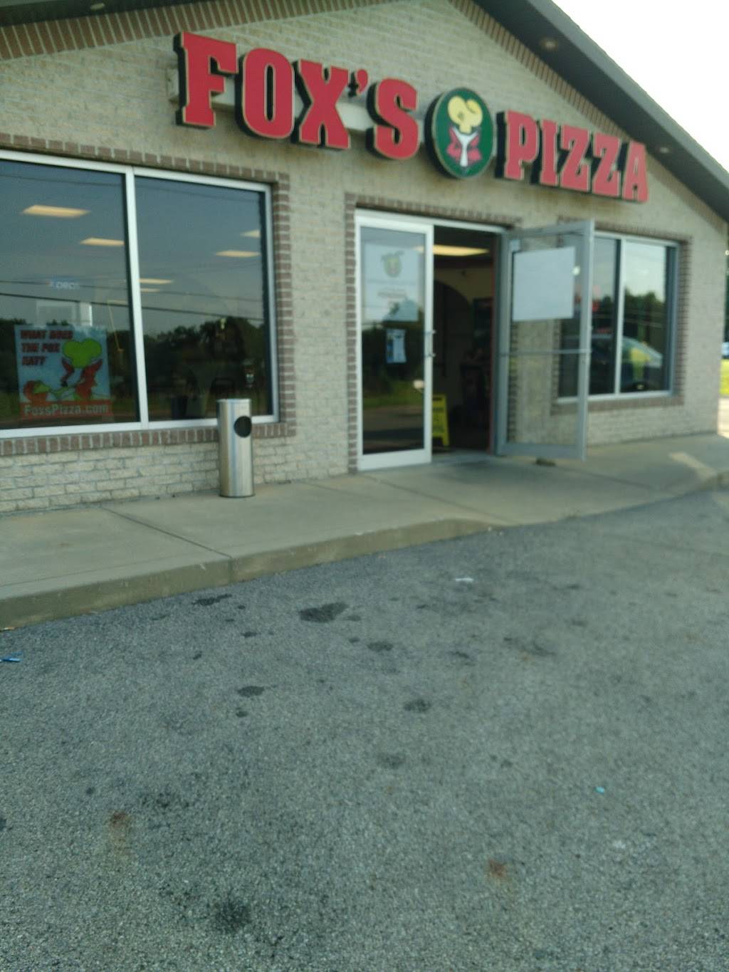 Foxs Pizza Den | restaurant | 662 Centreville Pike, Slippery Rock, PA 16057, USA | 7247943266 OR +1 724-794-3266