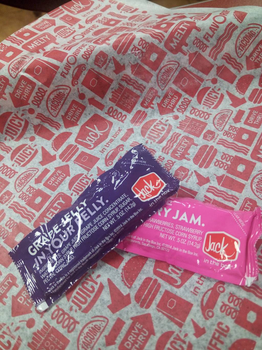 Jack in the Box | restaurant | 7950 Research Forest Dr, The Woodlands, TX 77382, USA | 2813676931 OR +1 281-367-6931