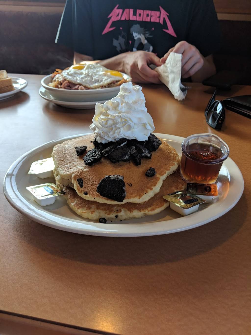 Oak Diner | restaurant | 1400 N Campbell Rd, Royal Oak, MI 48067, USA | 2485434397 OR +1 248-543-4397