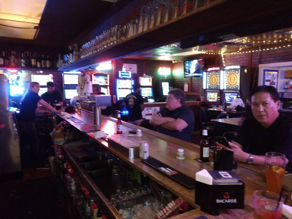 Fogcutter | restaurant | 36021 N, 7466, US-45, Lake Villa, IL 60046, USA | 8473563555 OR +1 847-356-3555