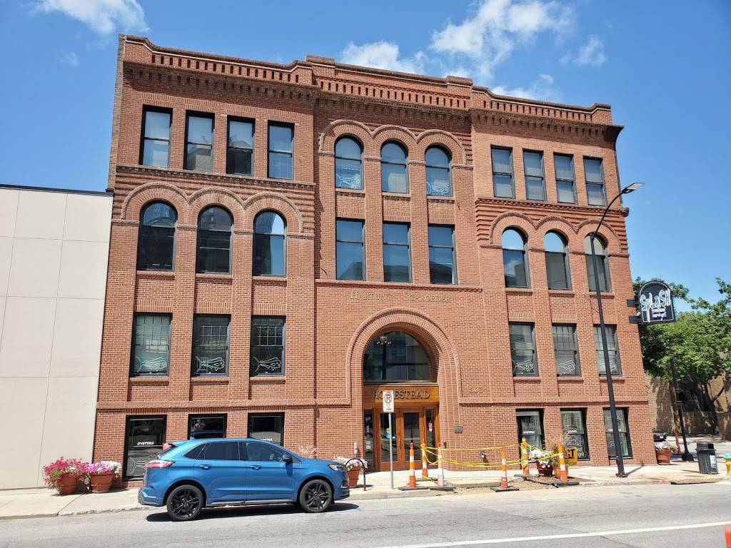 Splash Seafood Bar & Grill | restaurant | 303 Locust St, Des Moines, IA 50309, USA | 5152445686 OR +1 515-244-5686