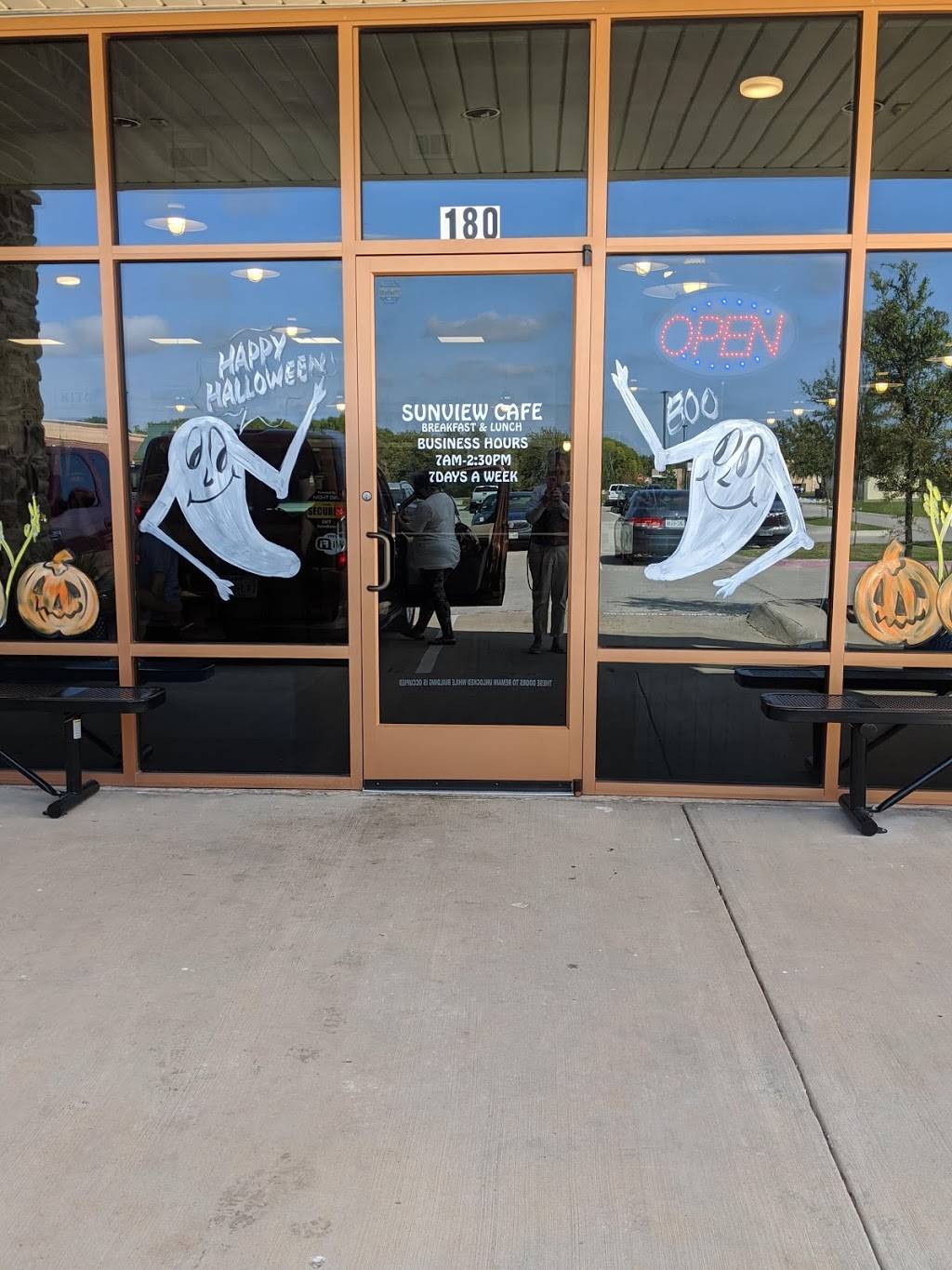 Sunview Cafe | restaurant | 2010 W White St #180, Anna, TX 75409, USA | 2148310202 OR +1 214-831-0202