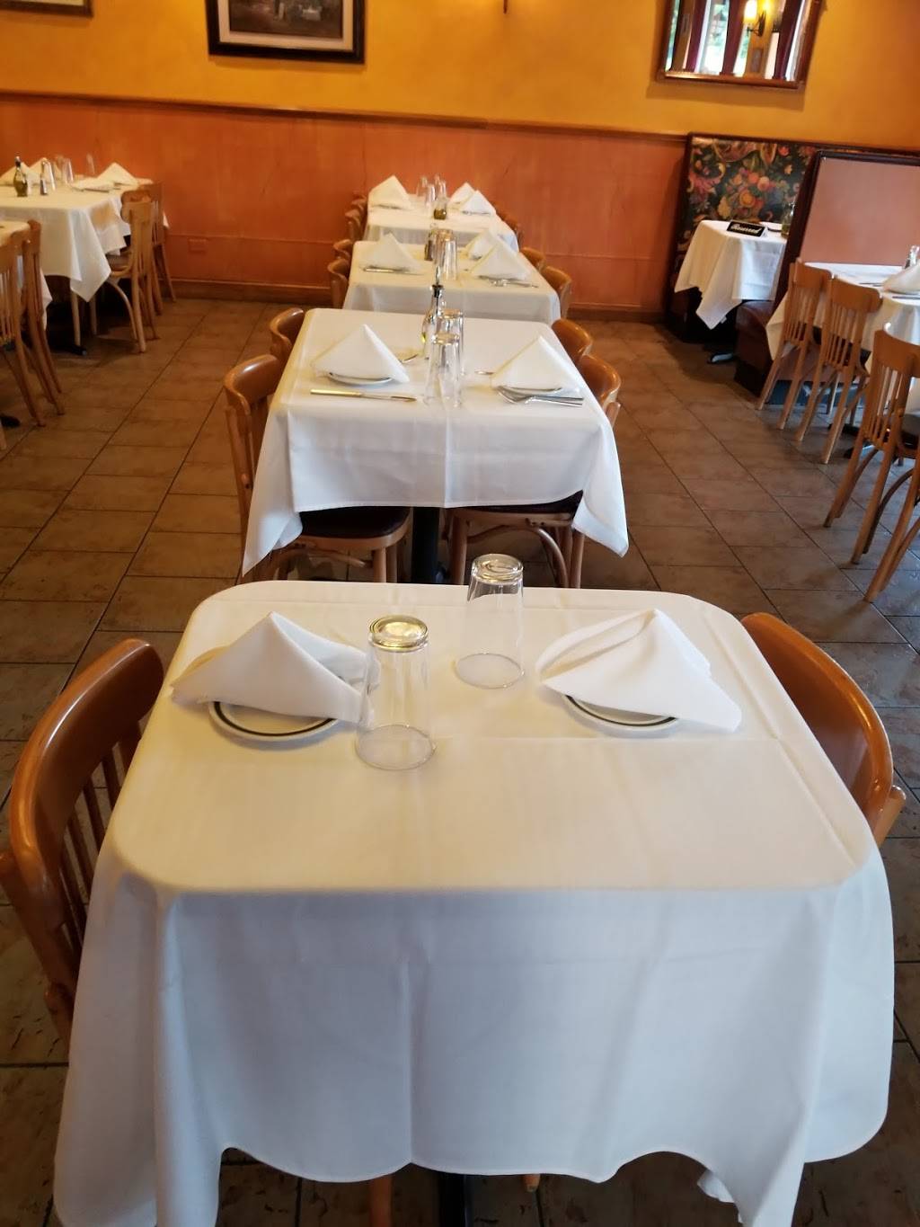 La Zingara Trattoria | meal takeaway | 2300 E Rand Rd, Arlington Heights, IL 60004, USA | 8473983700 OR +1 847-398-3700