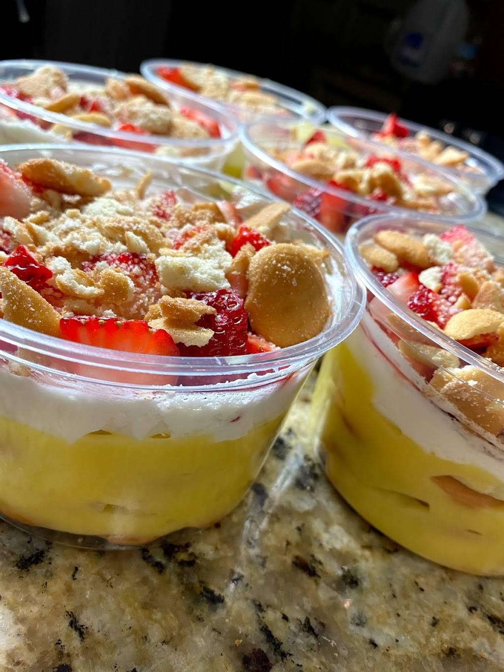 Lillie Bells | restaurant | 25030 Southfield Rd, Southfield, MI 48075, USA | 2485959070 OR +1 248-595-9070