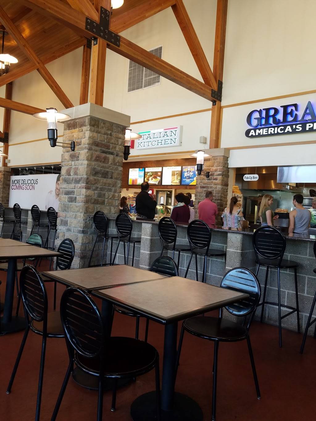 Villa Italian Kitchen | restaurant | 11211 120th Ave Unit Fc104, Pleasant Prairie, WI 53158, USA | 2628573165 OR +1 262-857-3165