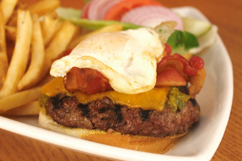 Thunderbird Bar & Grill | restaurant | 50 Lincoln Ave, Santa Fe, NM 87501, USA | 5054906550 OR +1 505-490-6550