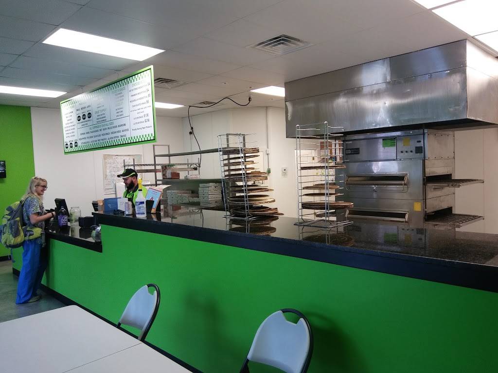 Pizza Magia | restaurant | 239 Western Blvd, Jacksonville, NC 28546, USA | 9103330444 OR +1 910-333-0444