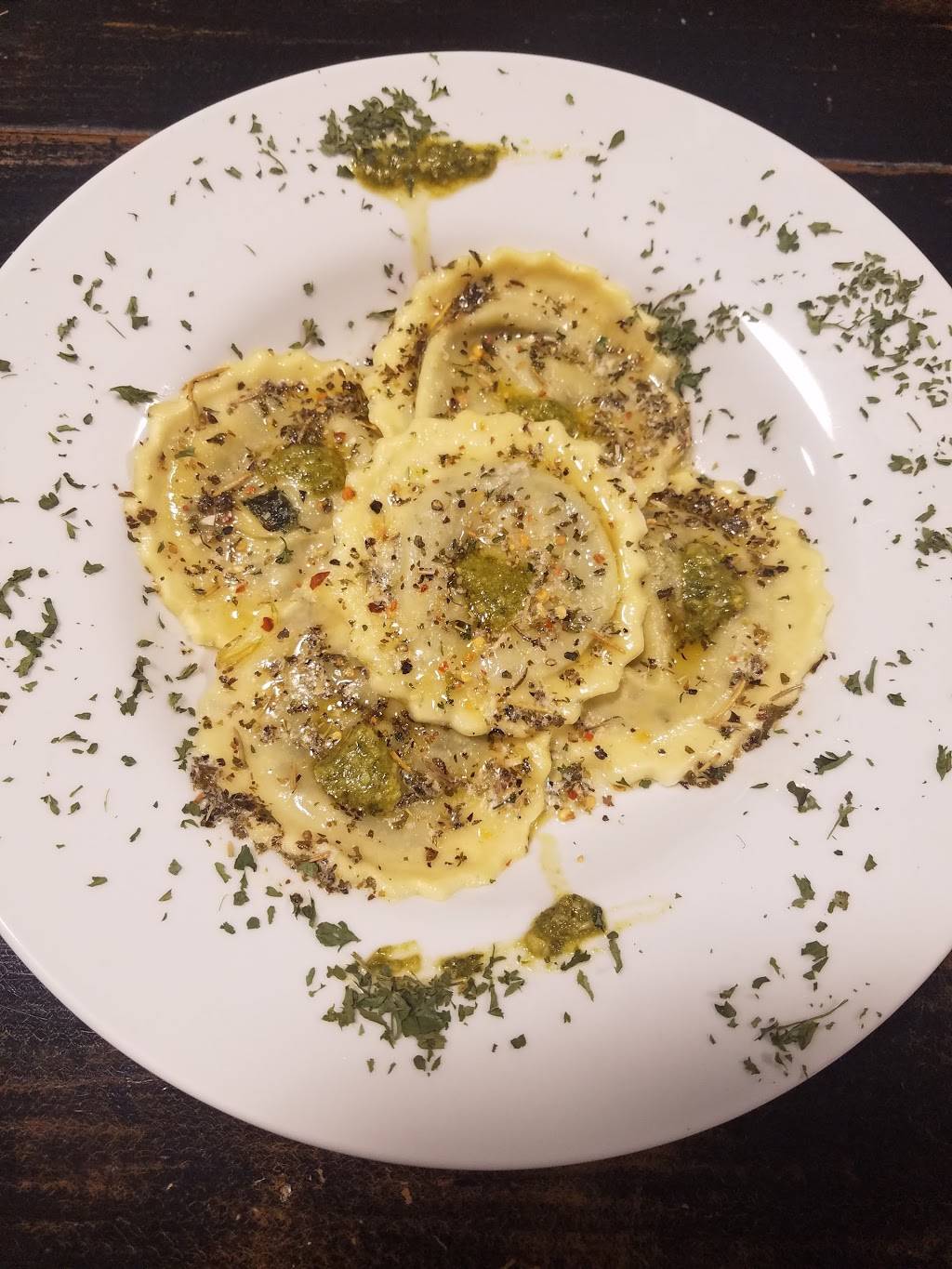 Chefs Table | restaurant | 815 Main St, Winfield, KS 67156, USA | 2134004559 OR +1 213-400-4559