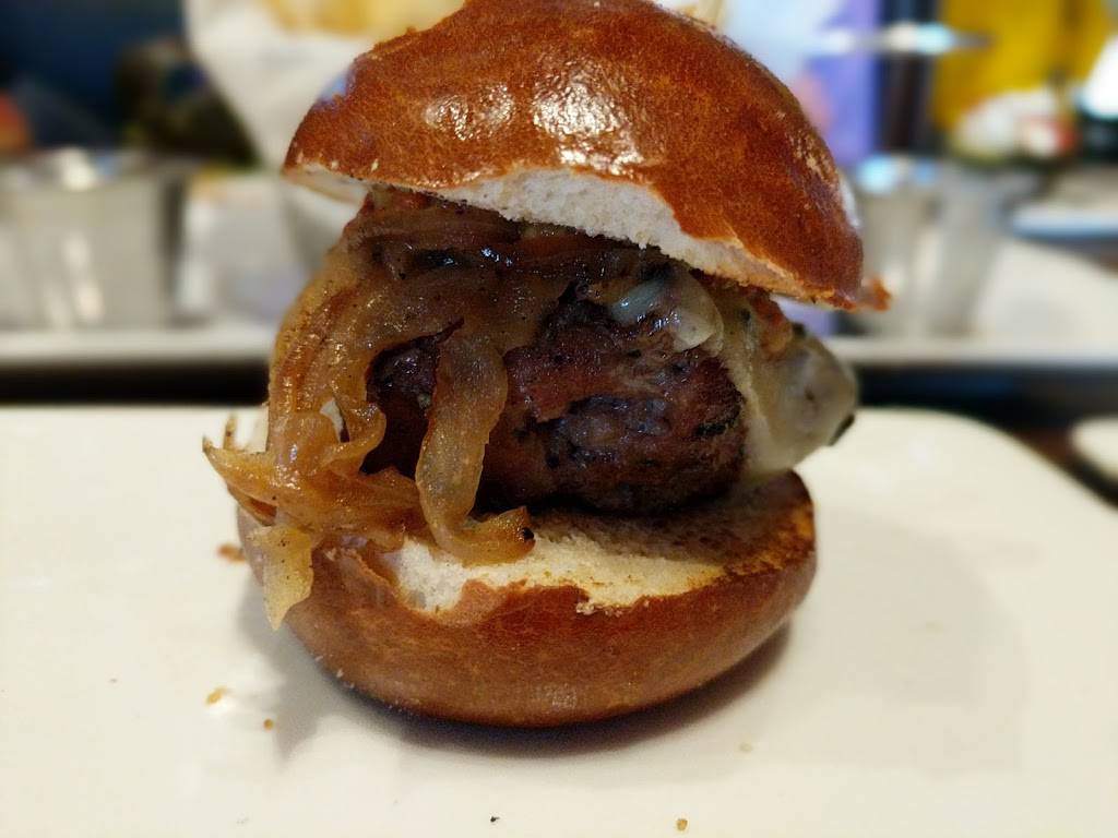 Emmets Social Table | restaurant | 401 E South Main St, Waxhaw, NC 28173, USA | 7042337813 OR +1 704-233-7813