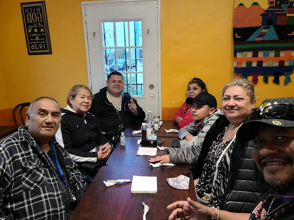 Garcias Cafe 2 | restaurant | 1409 E Jefferson St, Brownsville, TX 78520, USA | 9564359206 OR +1 956-435-9206