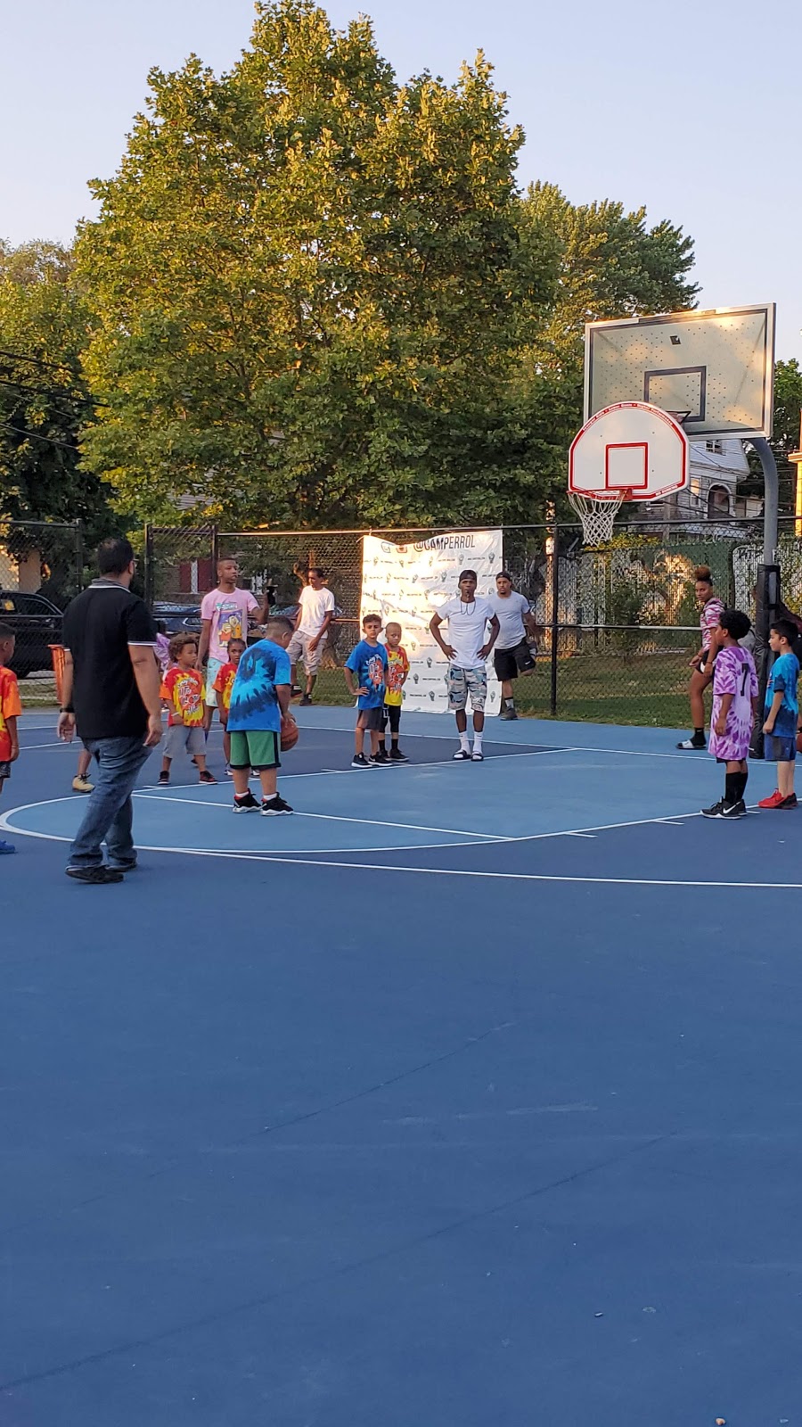 V & J Deli Grocery | restaurant | 272 Public St, Providence, RI 02905, USA | 4012231280 OR +1 401-223-1280