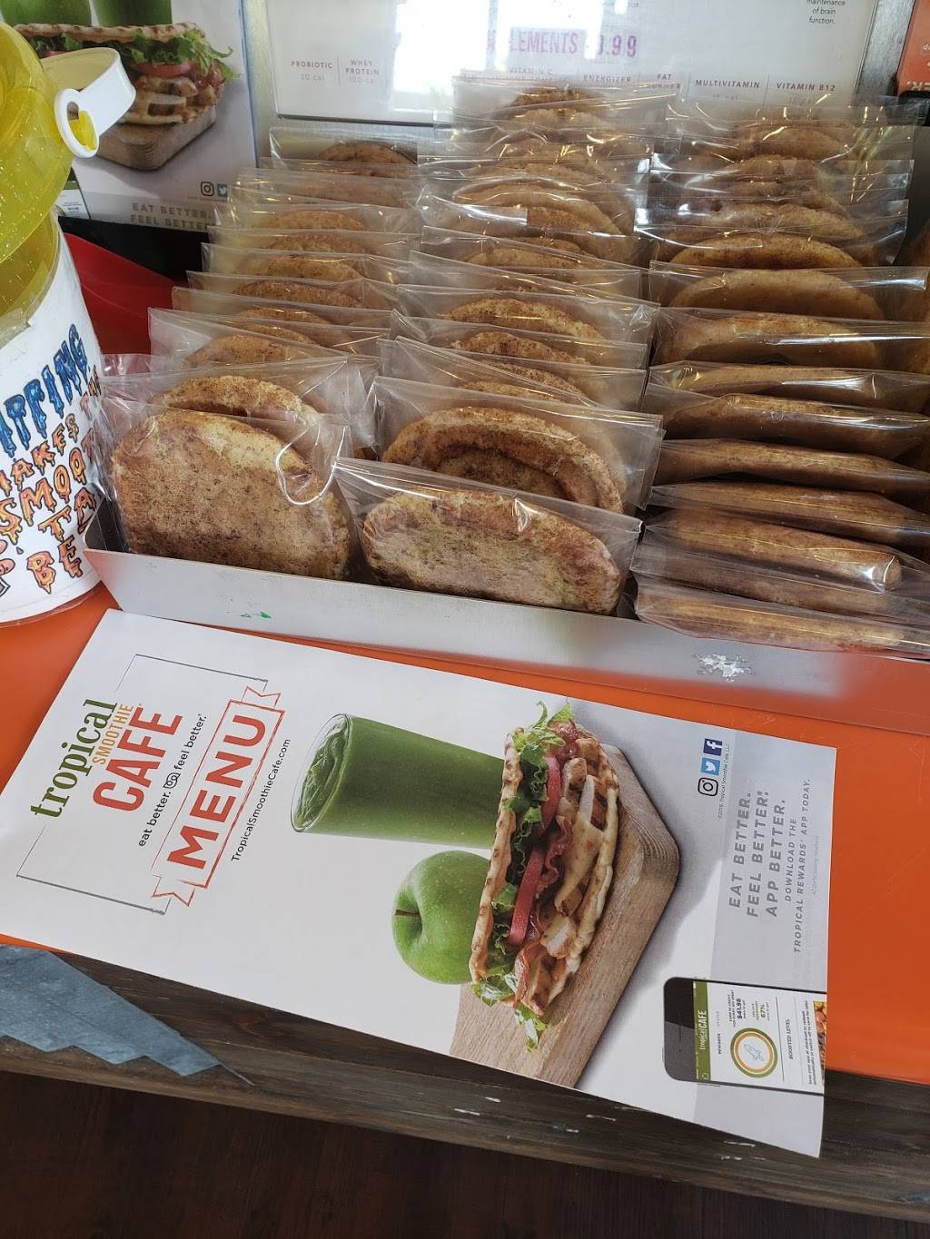 Tropical Smoothie Cafe | restaurant | 9377 6 Mile Cypress Pkwy #100, Fort Myers, FL 33966, USA | 2399313100 OR +1 239-931-3100