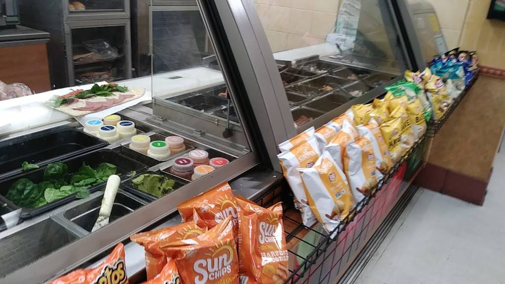 Subway Restaurants | restaurant | 15555 Hesperian Blvd, Inside Walmart, Wal-Mart #5434, San Leandro, CA 94579, USA | 5108958522 OR +1 510-895-8522