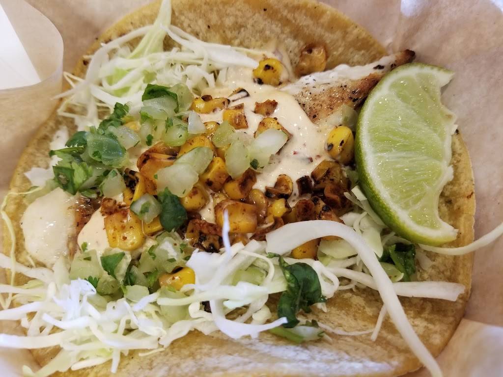 Rubios | restaurant | 19500 Plummer St Suite B-3, Northridge, CA 91324, USA | 8189986704 OR +1 818-998-6704