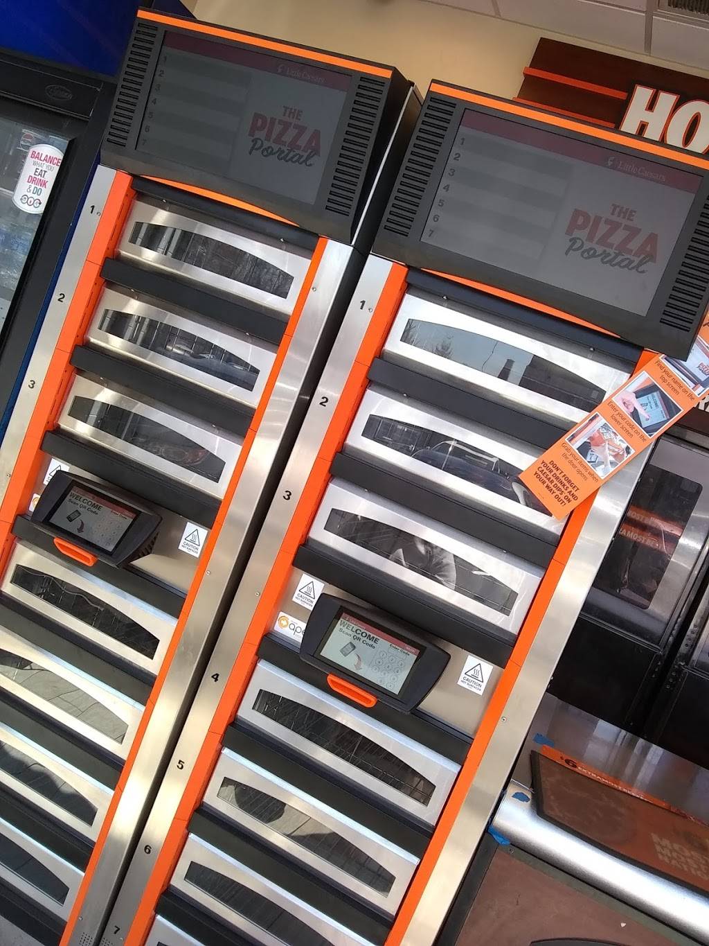 Little Caesars Pizza | meal takeaway | 3337-B W North Ave, Chicago, IL 60647, USA | 7737727547 OR +1 773-772-7547